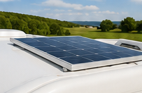Batteries, panneaux solaires et autonomie électrique